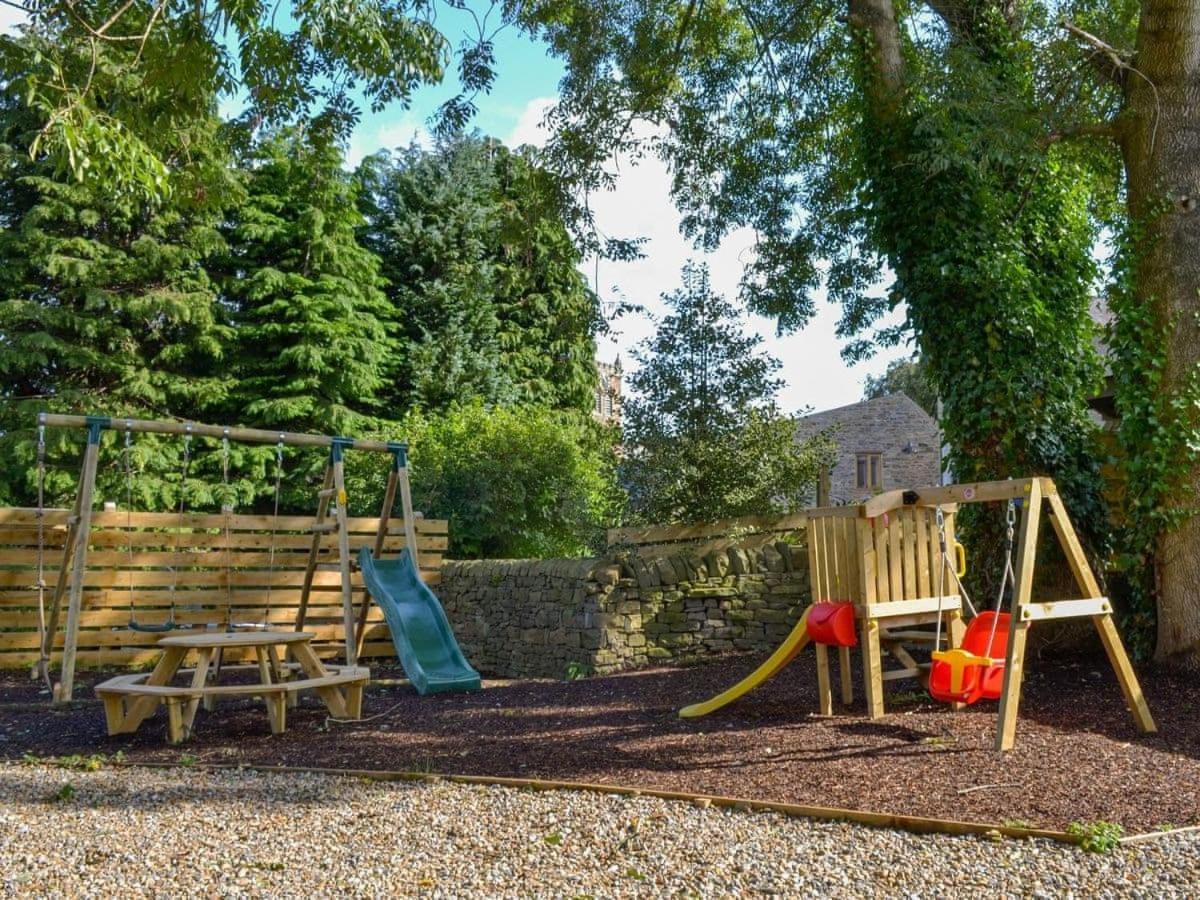 The Dale Manor Villa Hexham Exterior photo